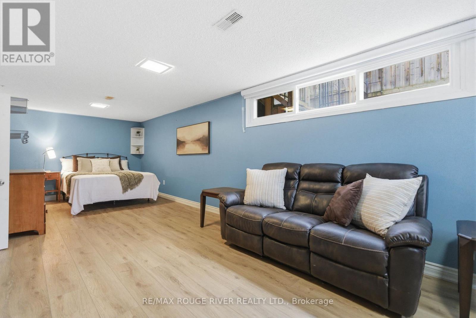 209 Darcy Street, Oshawa (Centennial), Ontario  L1G 3B9 - Photo 34 - E12892316