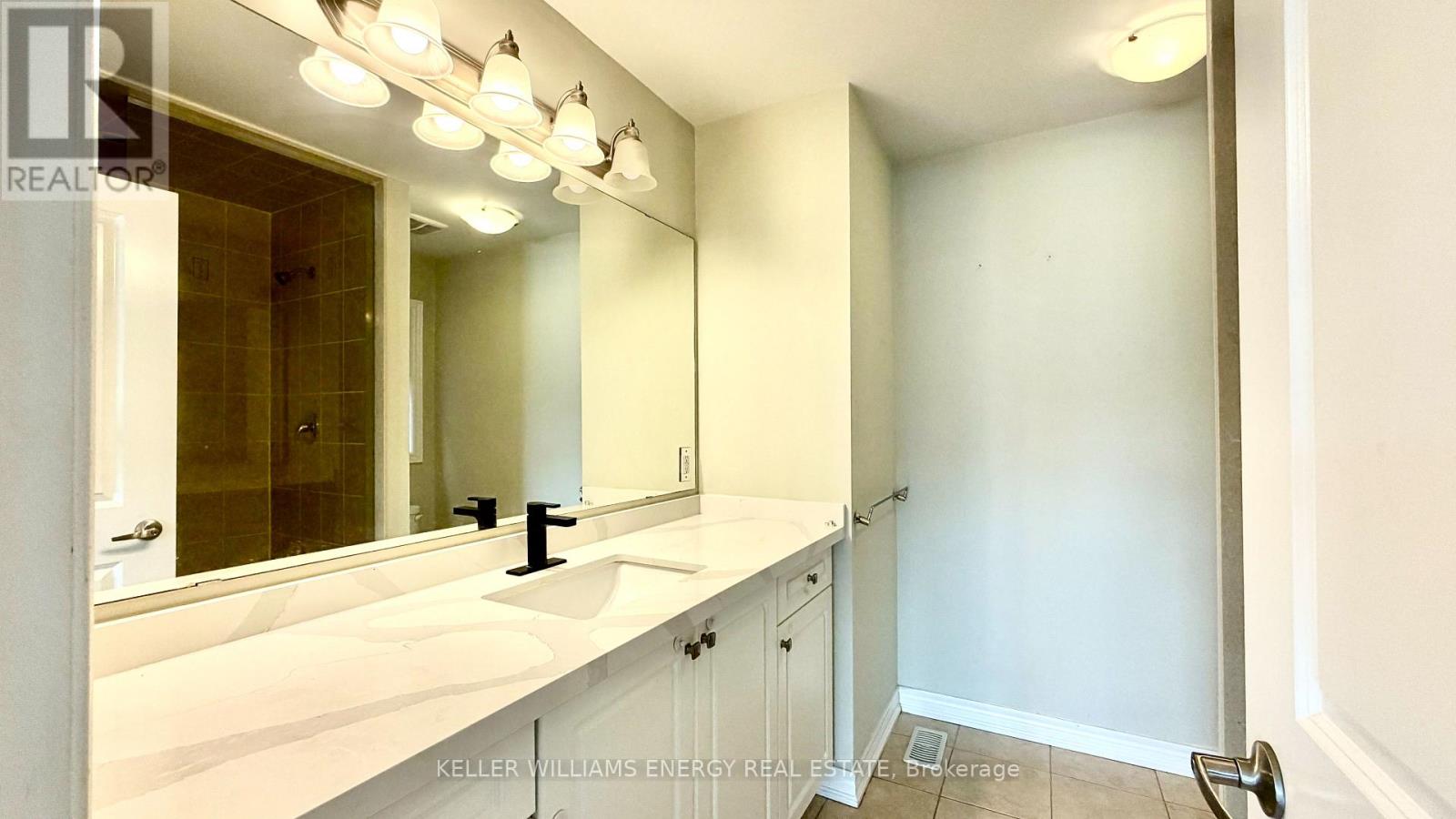 Upper - 53 Raven Cross Avenue S, Markham (Cornell), Ontario  L6B 0W6 - Photo 17 - N12892310