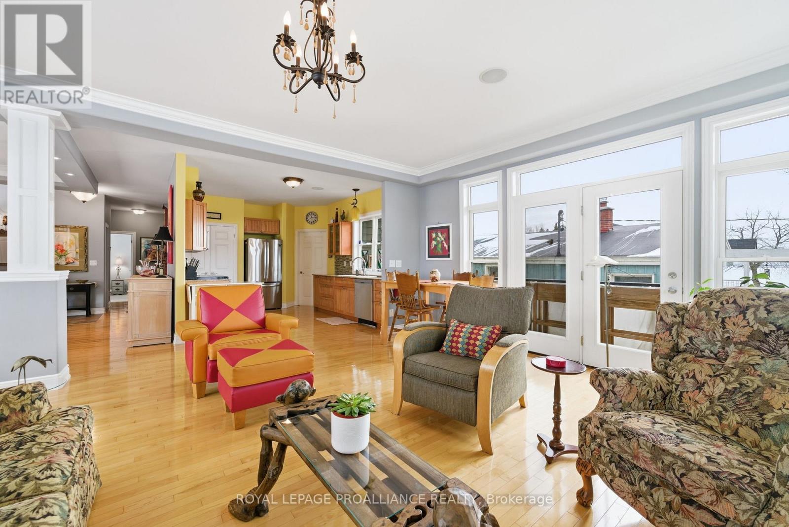 215 Water Street, Cobourg, Ontario  K9A 1R3 - Photo 11 - X12892174