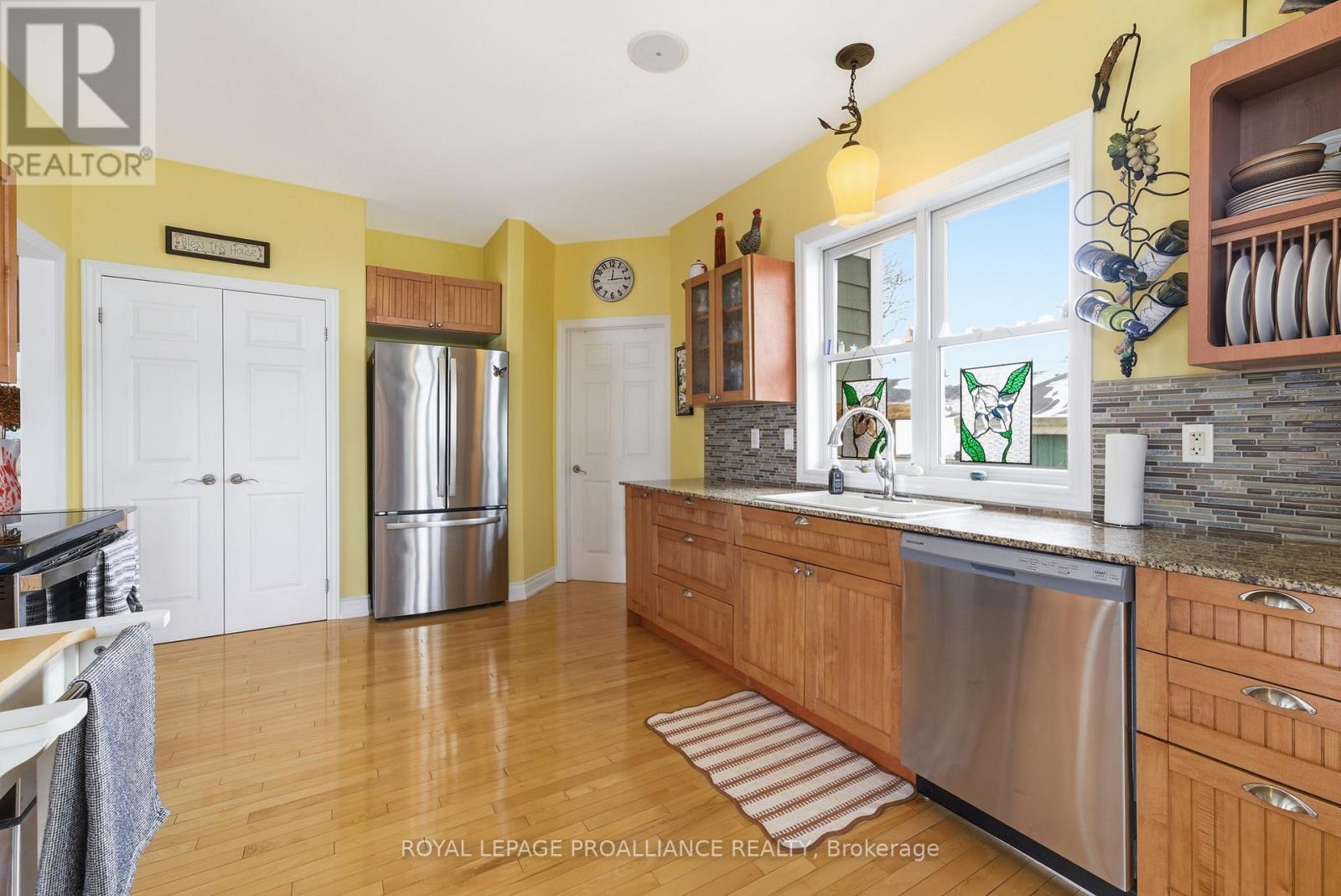 215 Water Street, Cobourg, Ontario  K9A 1R3 - Photo 13 - X12892174