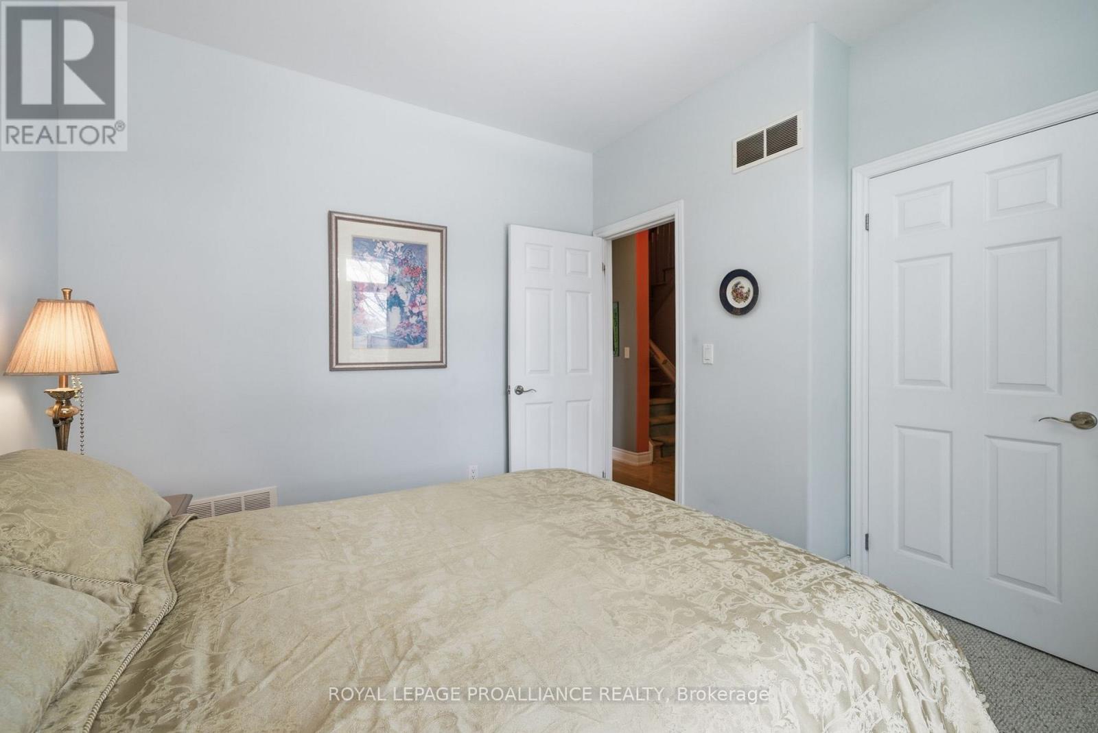 215 Water Street, Cobourg, Ontario  K9A 1R3 - Photo 21 - X12892174