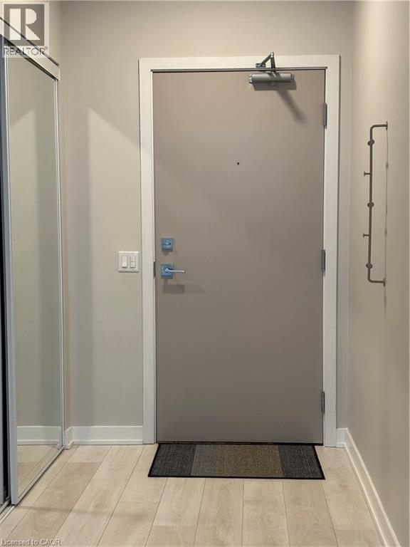 1119 Cooke Blvd Boulevard Unit# B121, Burlington, Ontario  L7T 0C7 - Photo 6 - 40756012