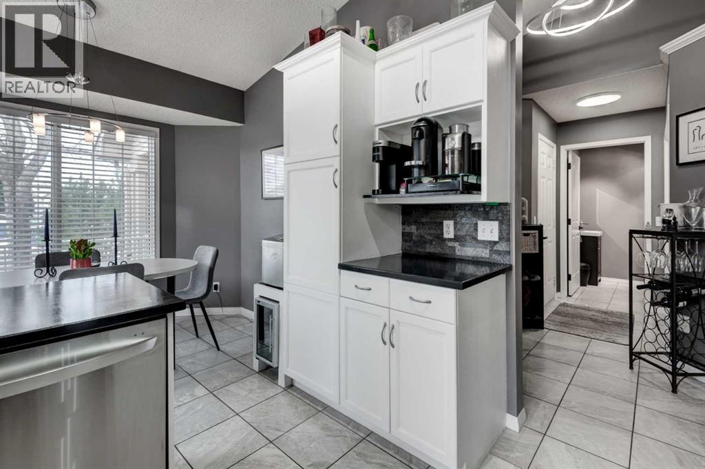 66 Douglas Woods Park Se, Calgary, Alberta  T2Z 2K6 - Photo 8 - A2283603