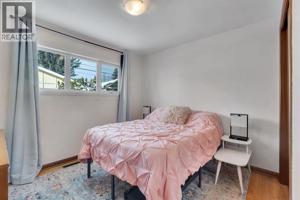 49 Kentish Drive Sw, Calgary, Alberta  T2V 2L4 - Photo 18 - A2289874