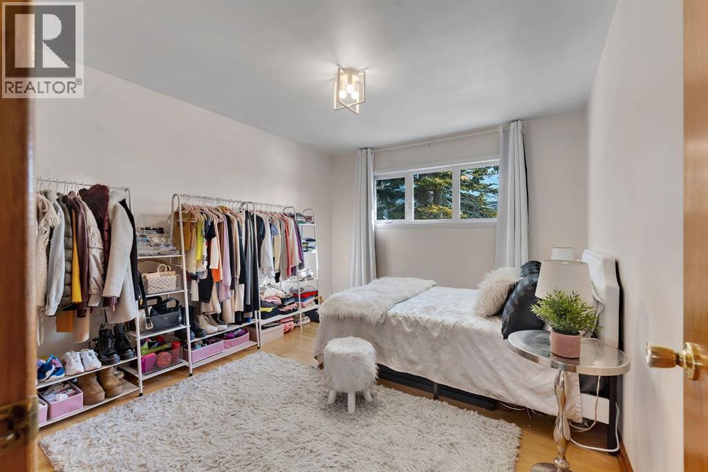 49 Kentish Drive Sw, Calgary, Alberta  T2V 2L4 - Photo 16 - A2289874