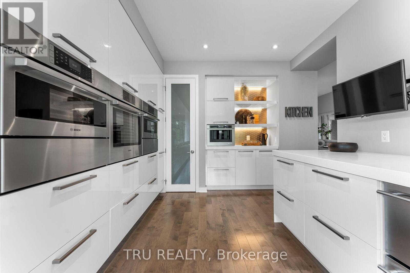 250 Sunnyridge Crescent, Ottawa, Ontario  K2M 0H3 - Photo 13 - X12892206