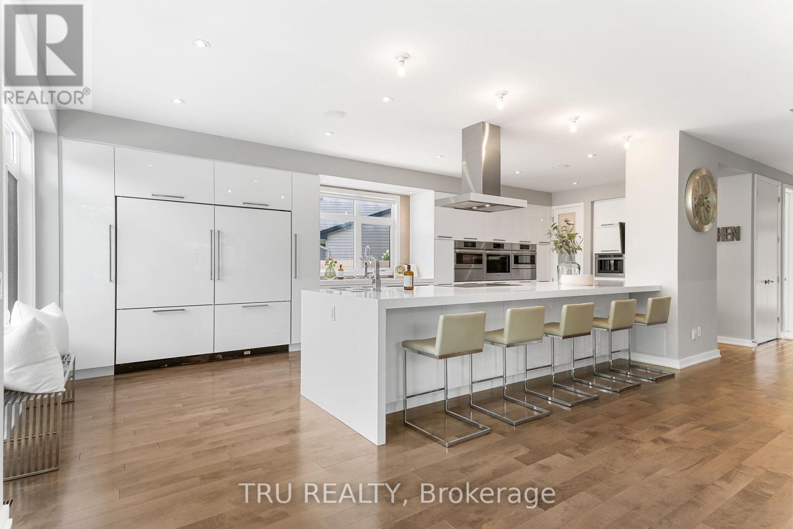 250 Sunnyridge Crescent, Ottawa, Ontario  K2M 0H3 - Photo 17 - X12892206