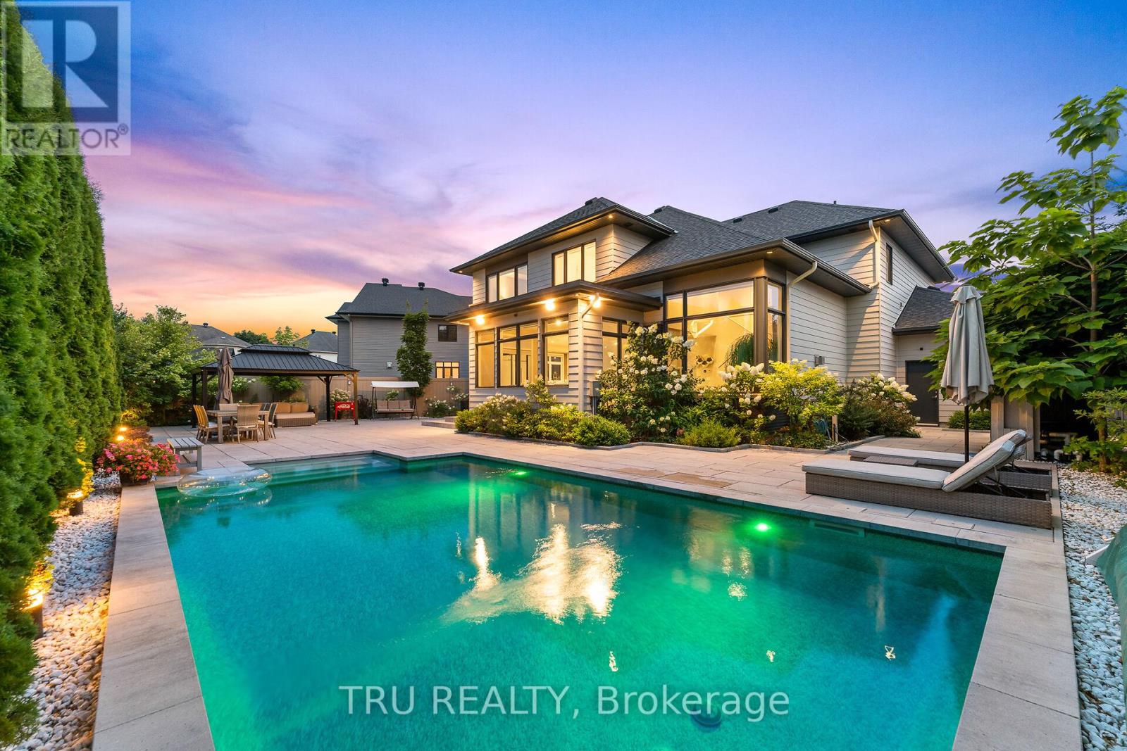 250 Sunnyridge Crescent, Ottawa, Ontario  K2M 0H3 - Photo 42 - X12892206