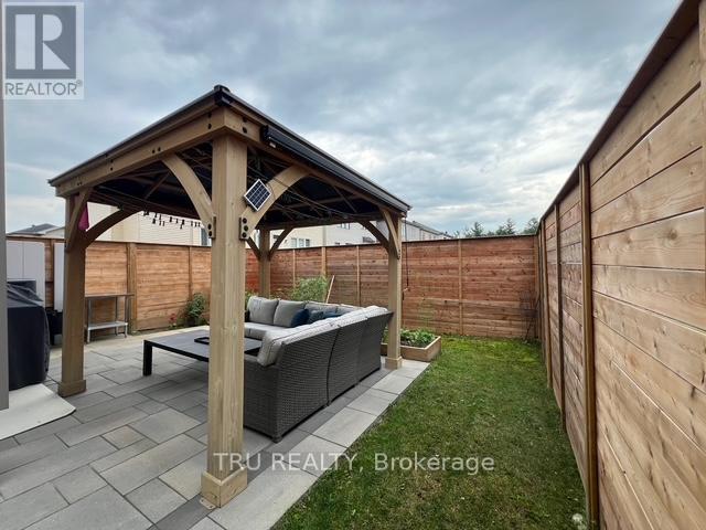 614 Parade Drive, Ottawa, Ontario  K2S 0Y7 - Photo 20 - X12892216