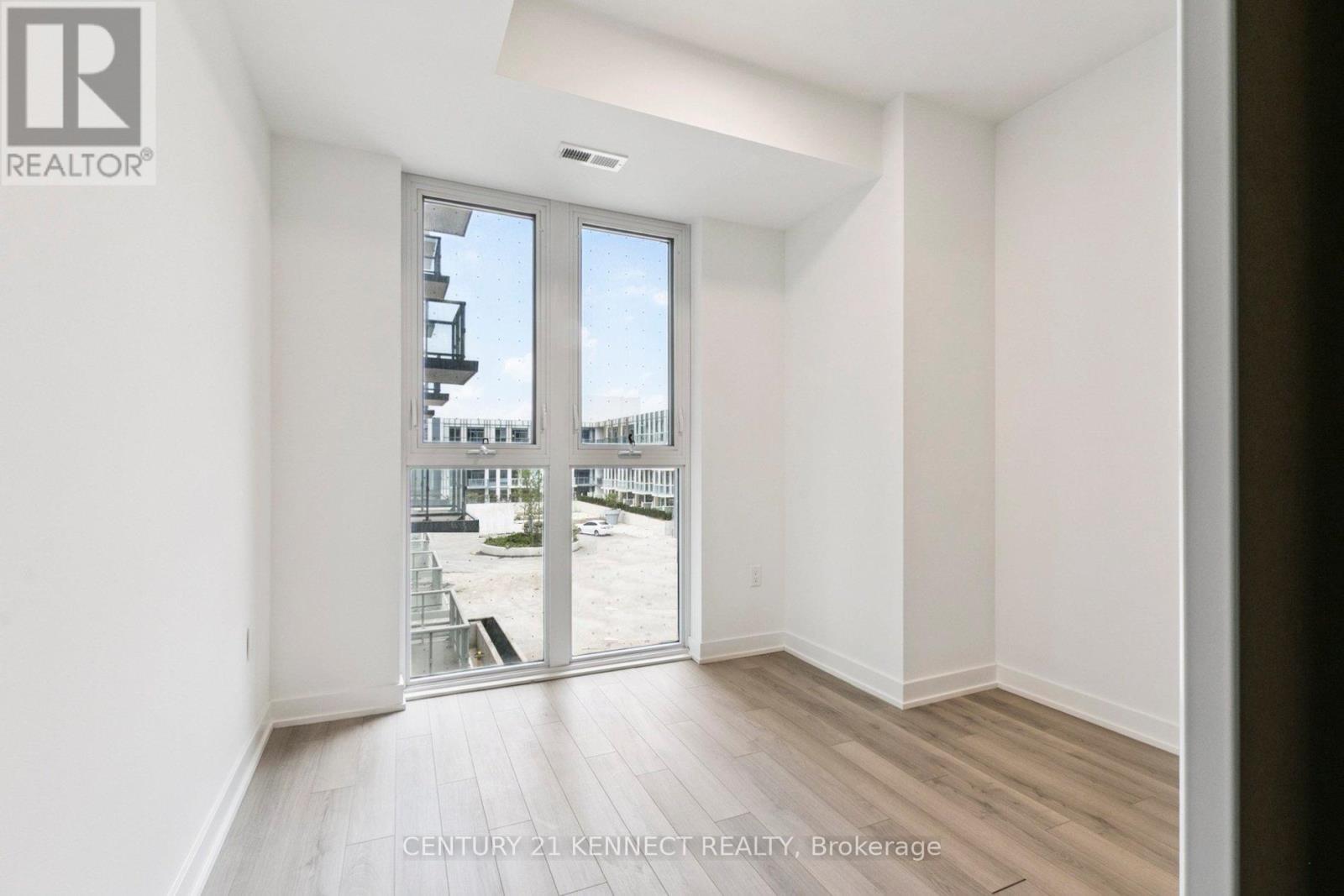 301 - 1005 Dundas Street, Oakville (Jm Joshua Meadows), Ontario  L6H 8C7 - Photo 10 - W12879814