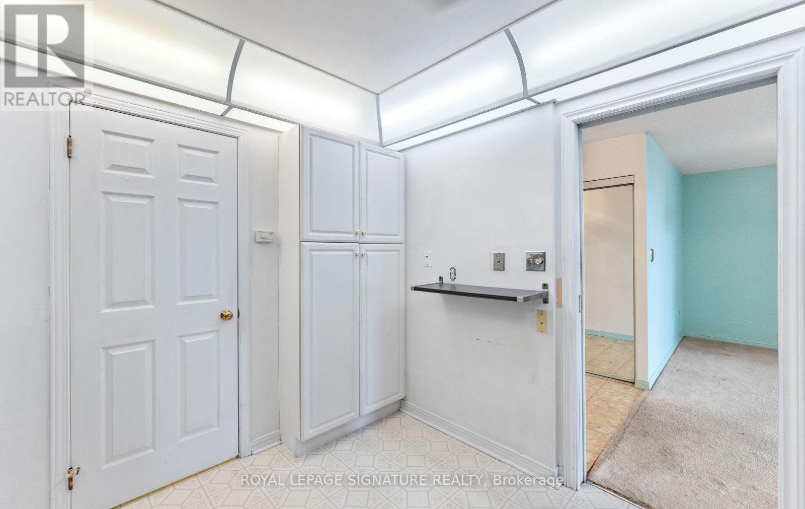 2112 - 1 Aberfoyle Crescent, Toronto, Ontario  M8X 2X8 - Photo 16 - W12890374