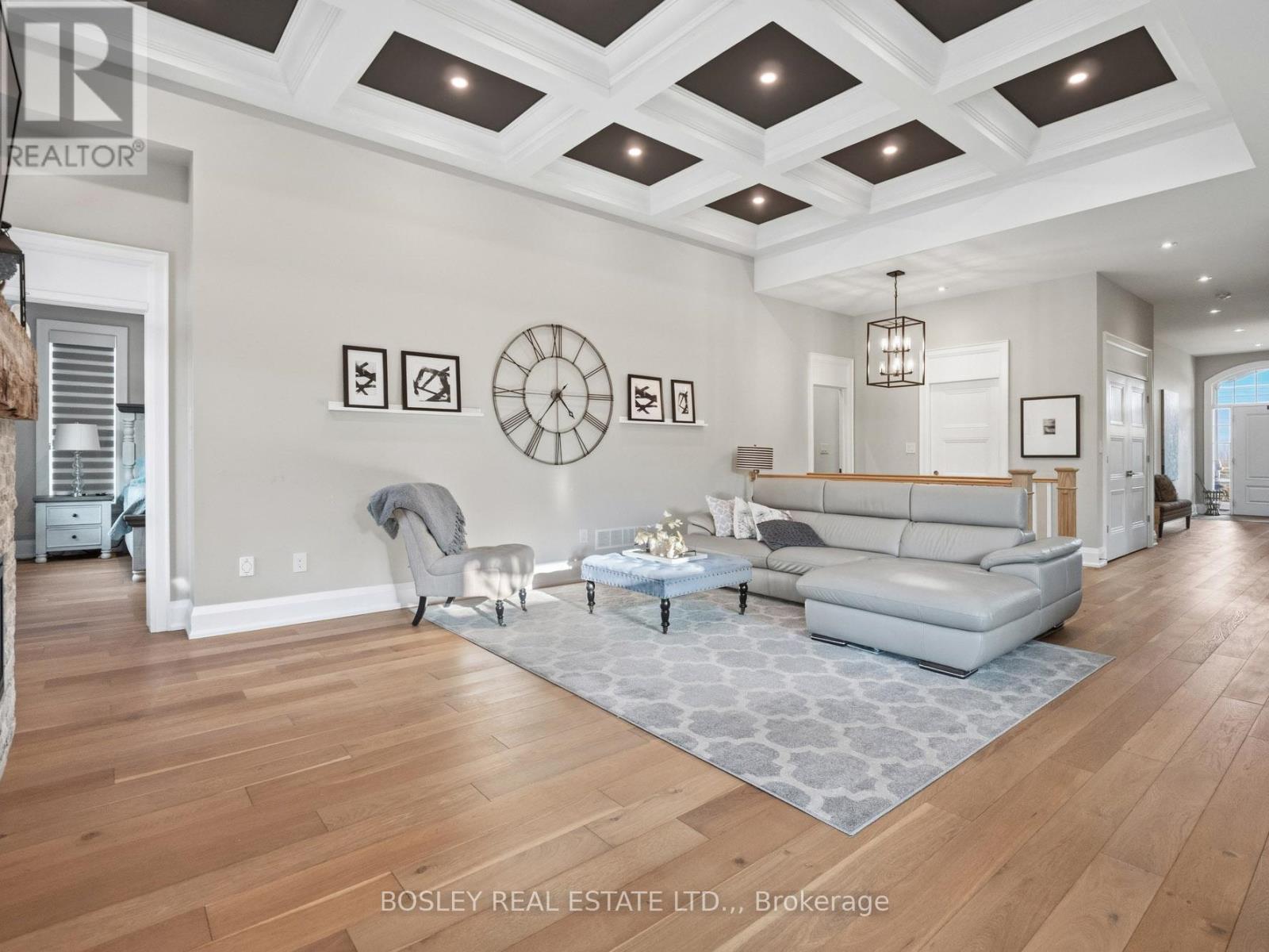 2299 Portage Road, Niagara Falls, Ontario  L2J 0C5 - Photo 13 - X12892220