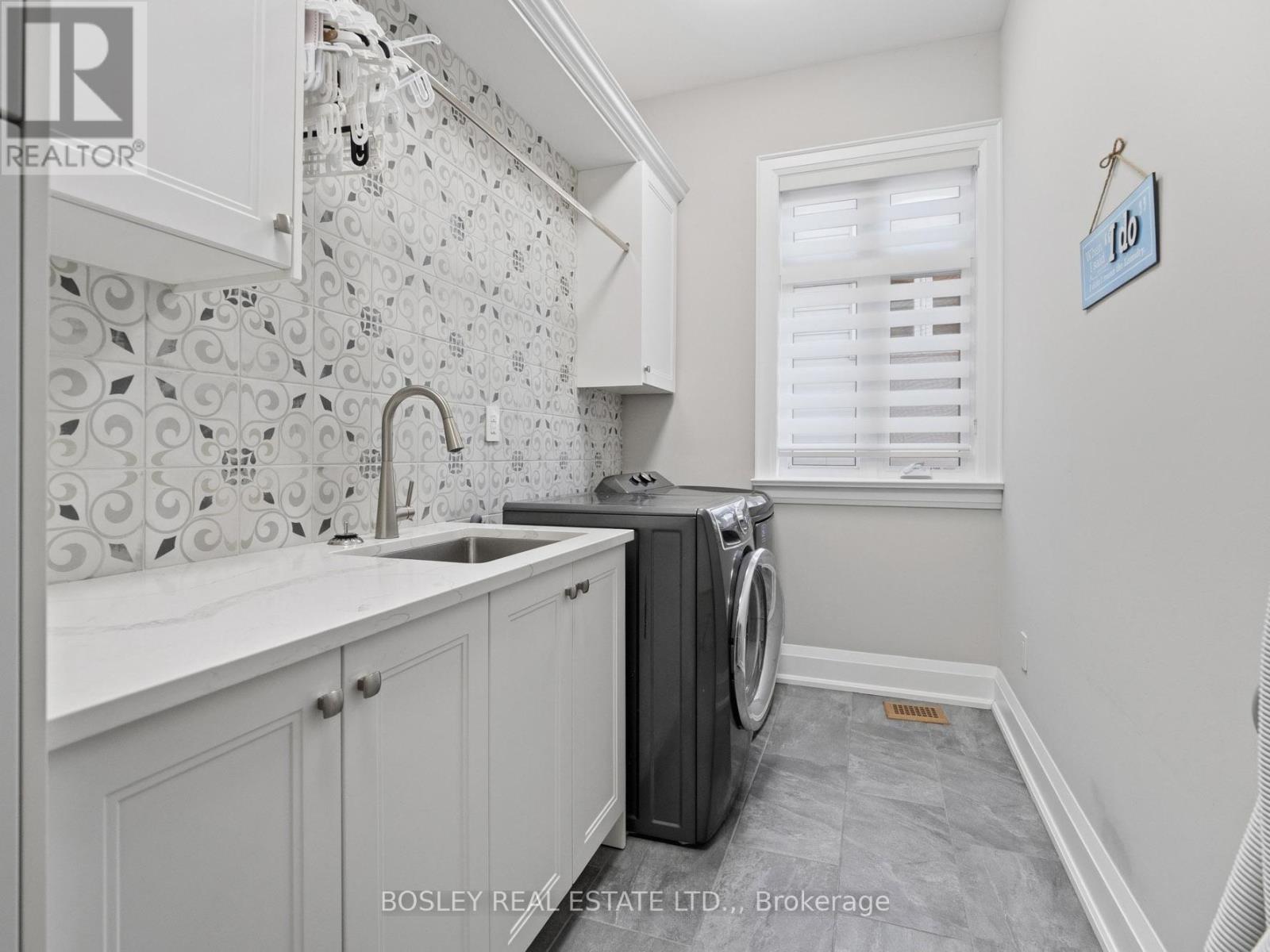 2299 Portage Road, Niagara Falls, Ontario  L2J 0C5 - Photo 22 - X12892220