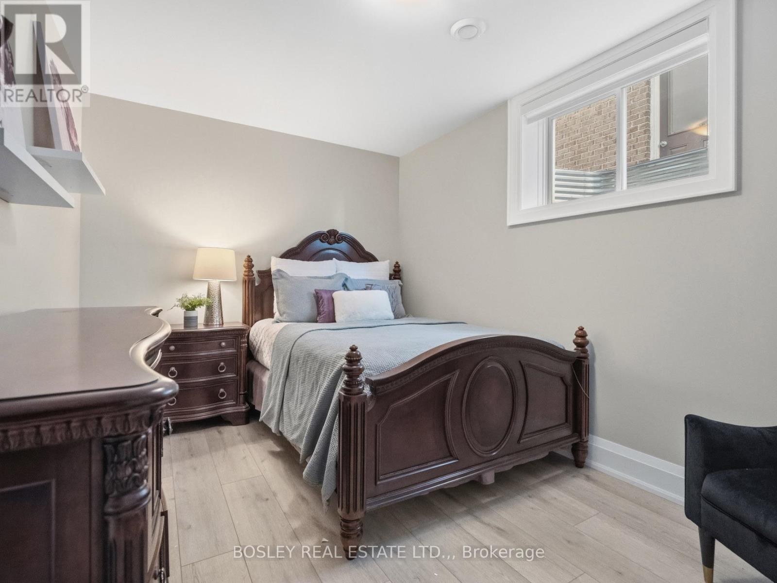 2299 Portage Road, Niagara Falls, Ontario  L2J 0C5 - Photo 34 - X12892220