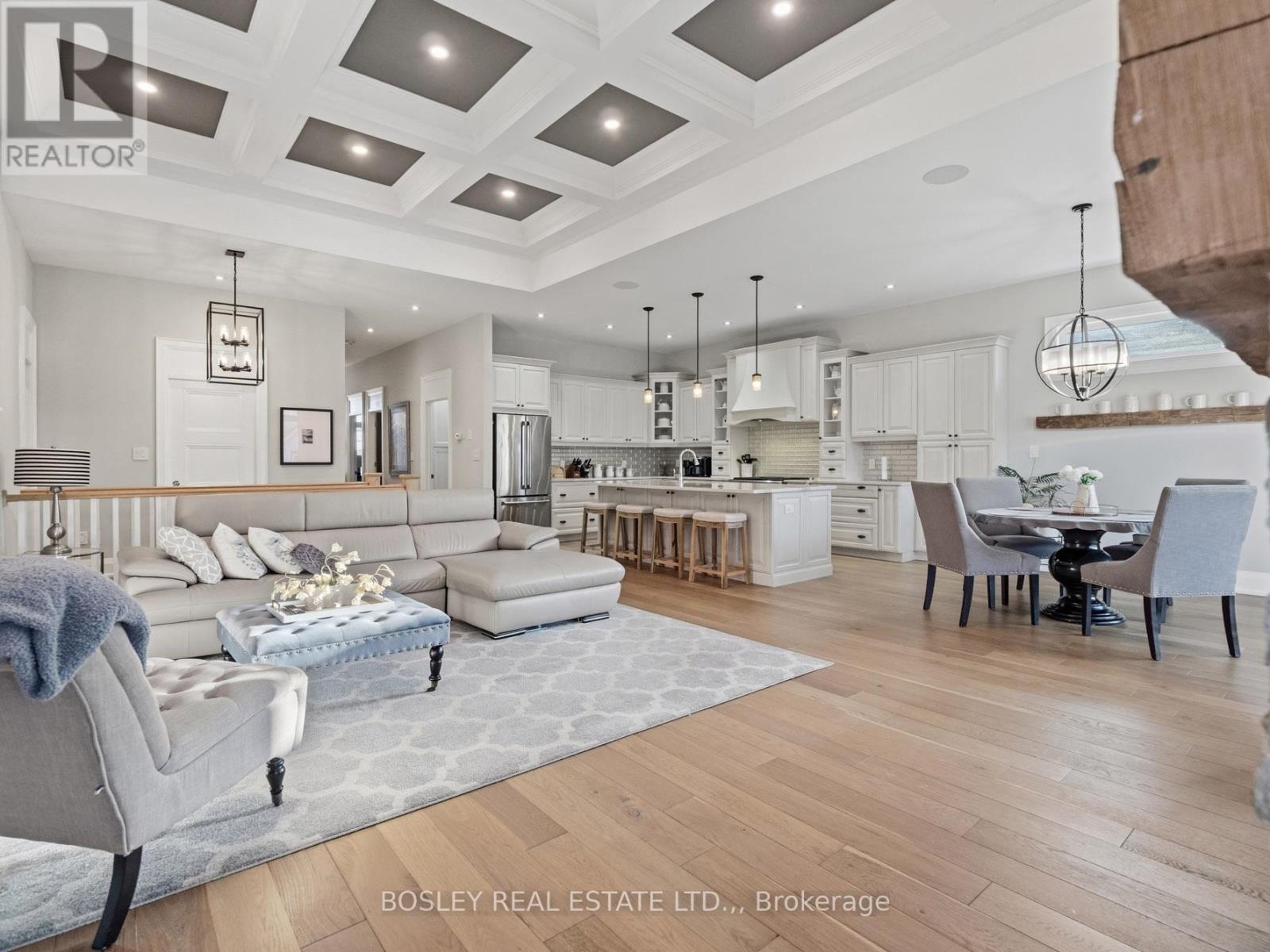 2299 Portage Road, Niagara Falls, Ontario  L2J 0C5 - Photo 5 - X12892220