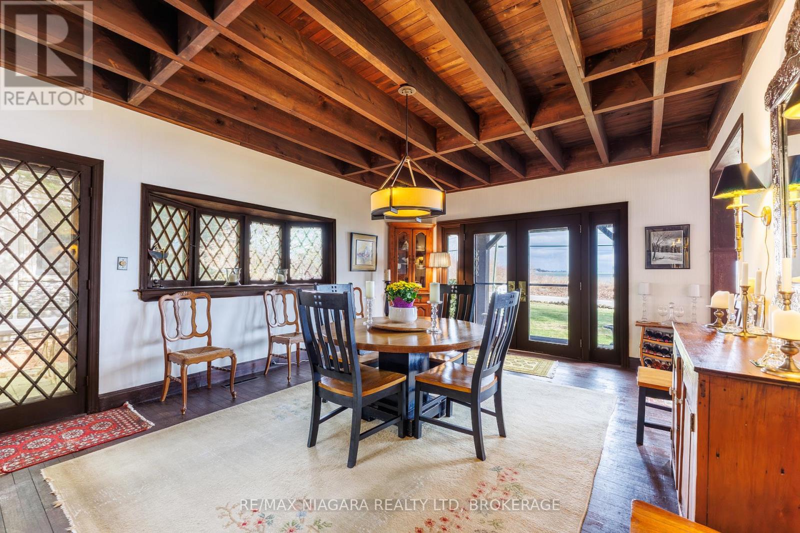 725 Point Abino Road S, Fort Erie, Ontario  L0S 1N0 - Photo 10 - X12892230