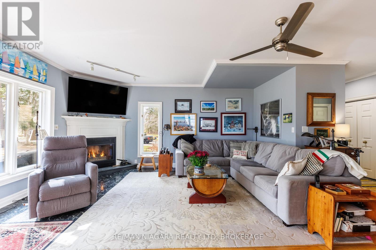 725 Point Abino Road S, Fort Erie, Ontario  L0S 1N0 - Photo 14 - X12892230