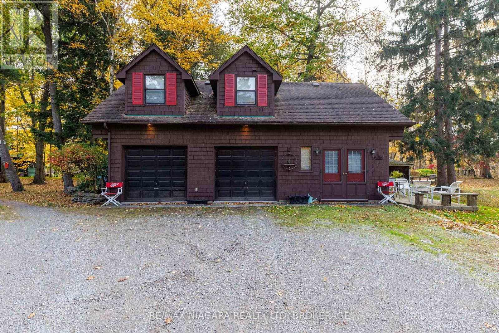 725 Point Abino Road S, Fort Erie, Ontario  L0S 1N0 - Photo 33 - X12892230