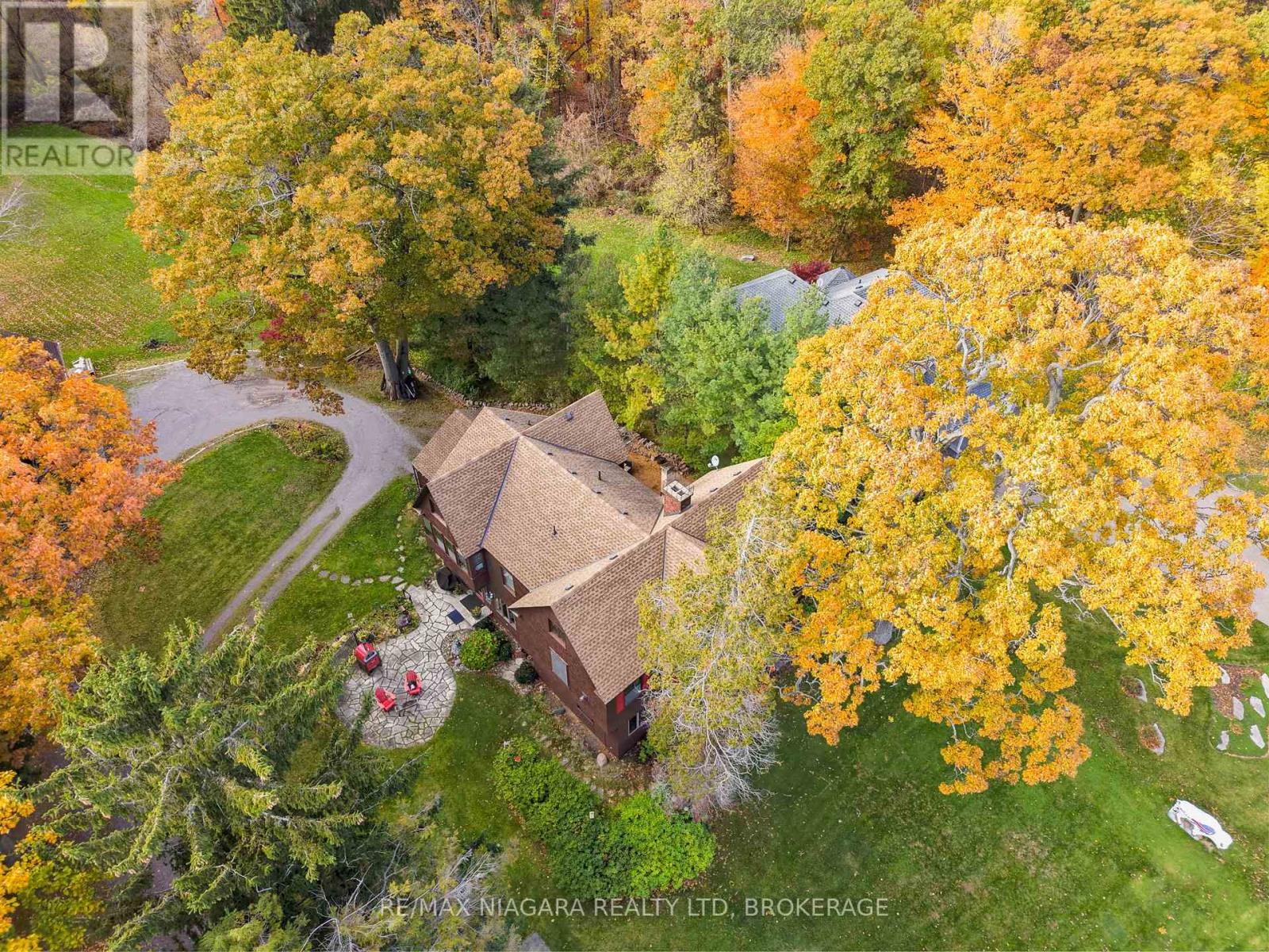 725 Point Abino Road S, Fort Erie, Ontario  L0S 1N0 - Photo 43 - X12892230