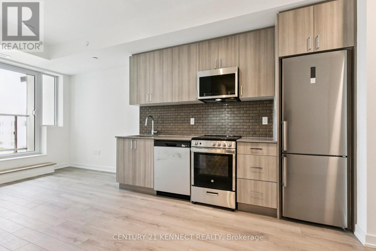 301 - 1005 Dundas Street, Oakville (Jm Joshua Meadows), Ontario  L6H 8C7 - Photo 6 - W12879814