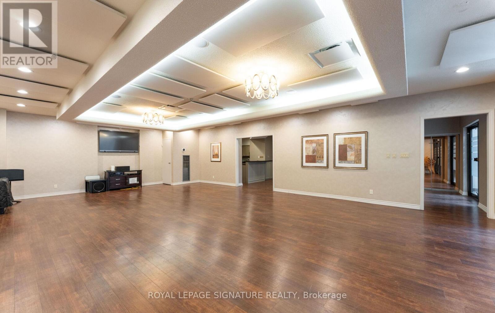 2112 - 1 Aberfoyle Crescent, Toronto, Ontario  M8X 2X8 - Photo 39 - W12890374