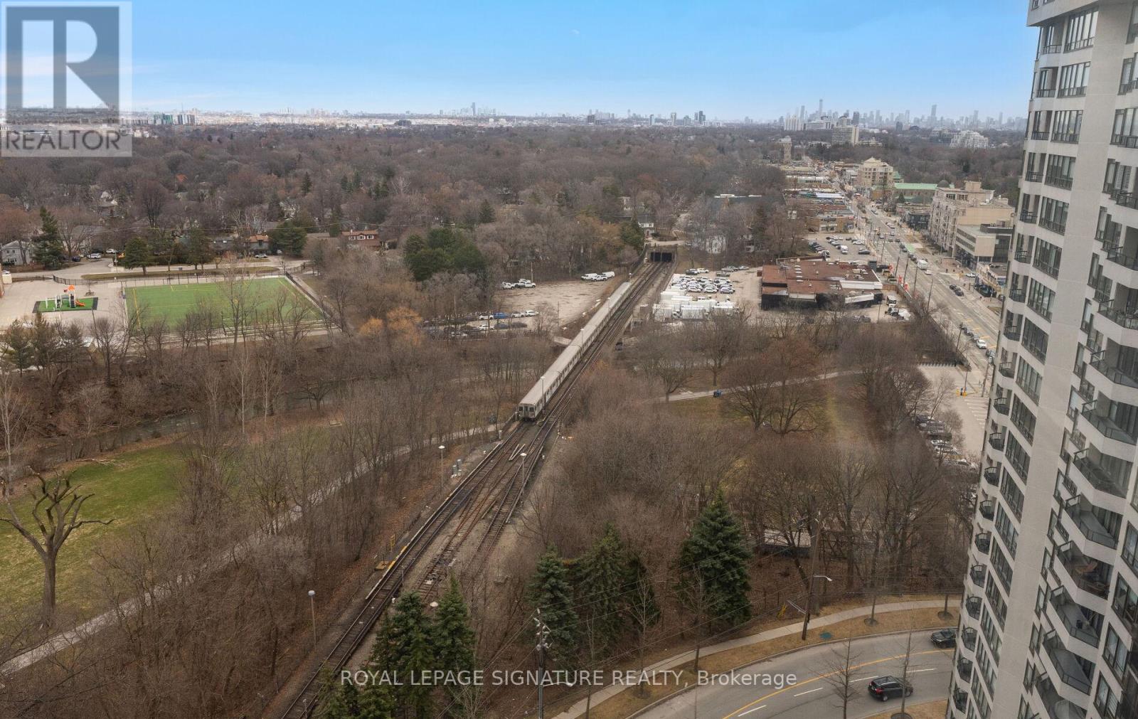 2112 - 1 Aberfoyle Crescent, Toronto, Ontario  M8X 2X8 - Photo 38 - W12890374