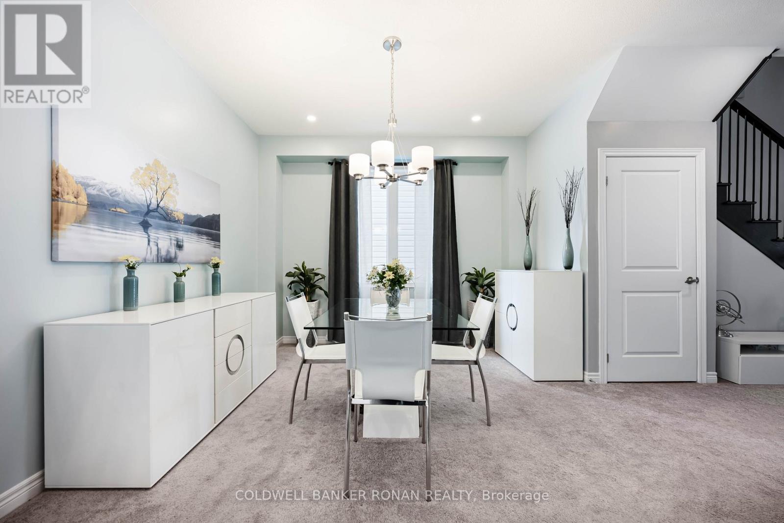 71 Harpin Way W, Centre Wellington (Fergus), Ontario  N1M 0H8 - Photo 6 - X12818016