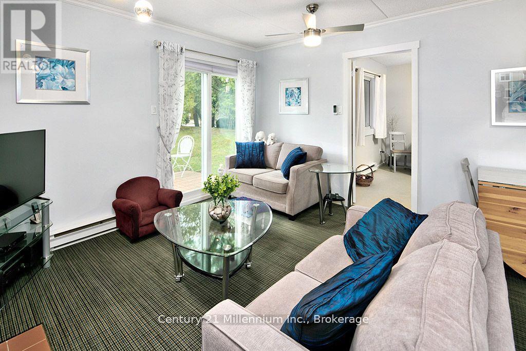 6 - 15 Dawson Drive, Collingwood, Ontario  L9Y 5B4 - Photo 4 - S12892074