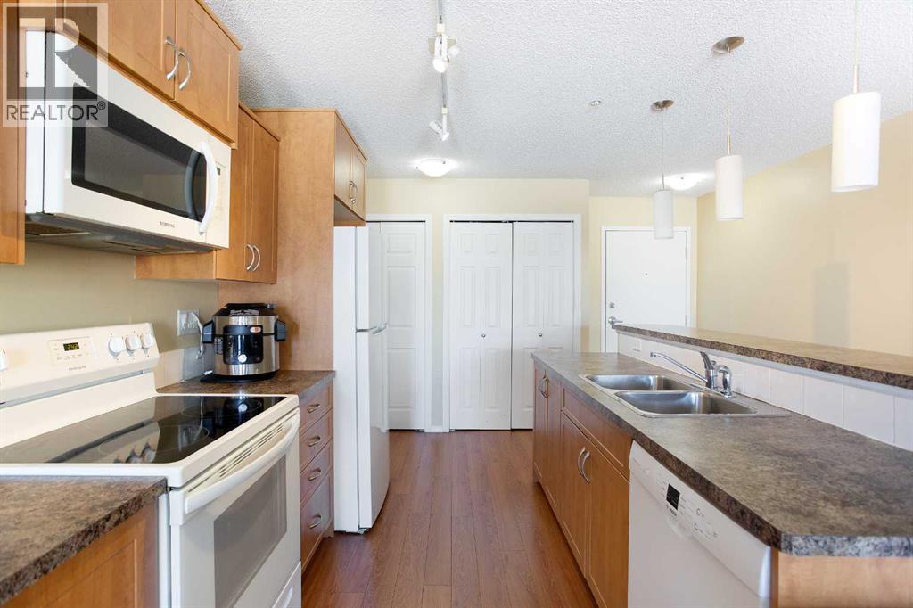 2311, 700 Willowbrook Road Nw, Airdrie, Alberta  T4B 0L5 - Photo 3 - A2292592