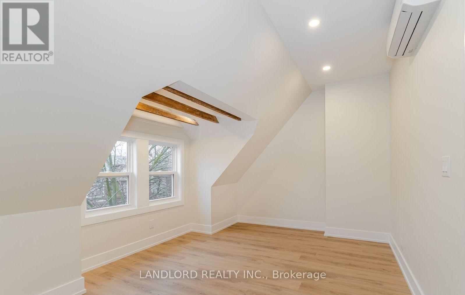 3rd Fl - 73 Dewson Street, Toronto, Ontario  M6H 1G9 - Photo 14 - C12892164