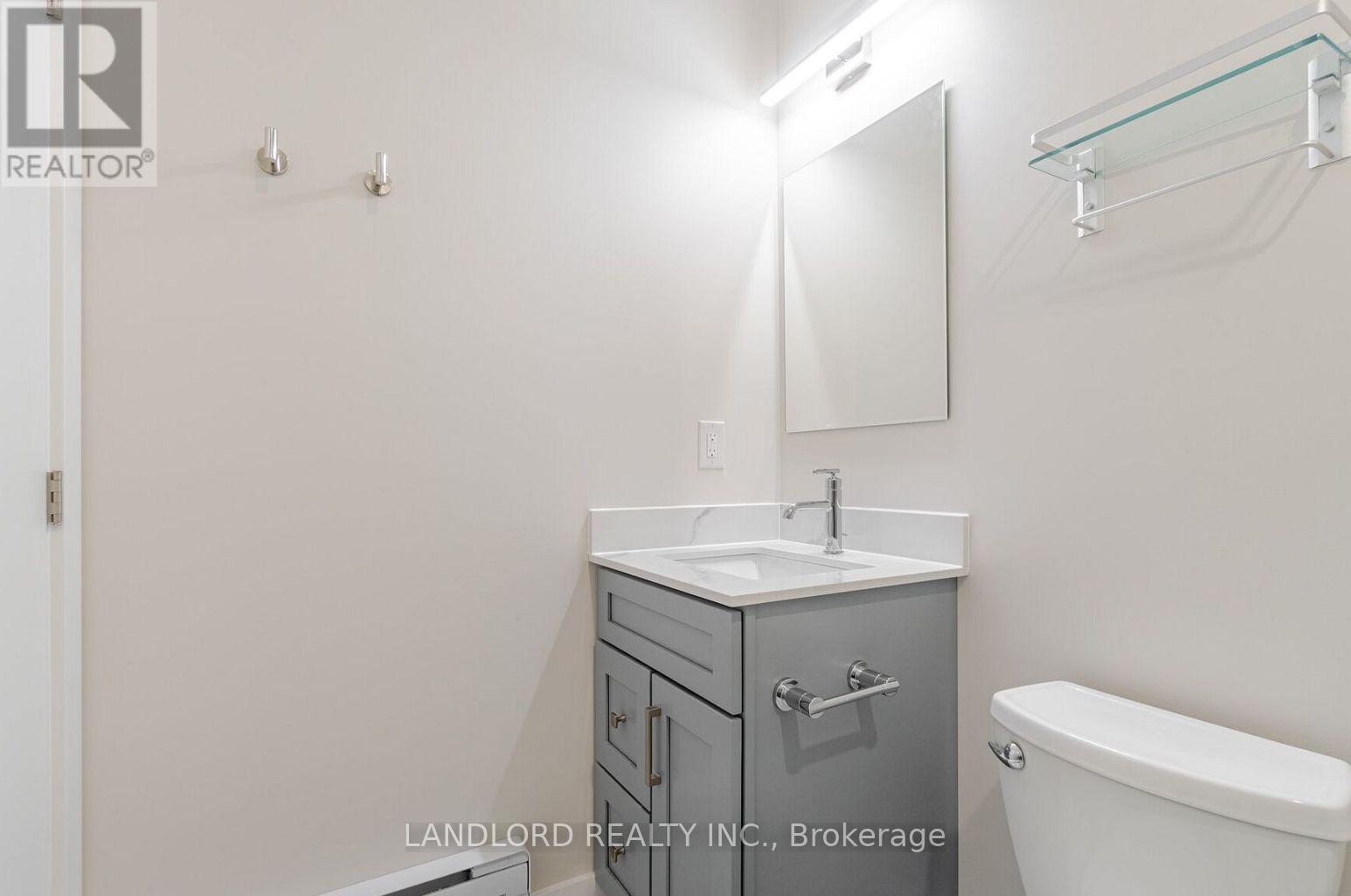 3rd Fl - 73 Dewson Street, Toronto, Ontario  M6H 1G9 - Photo 17 - C12892164