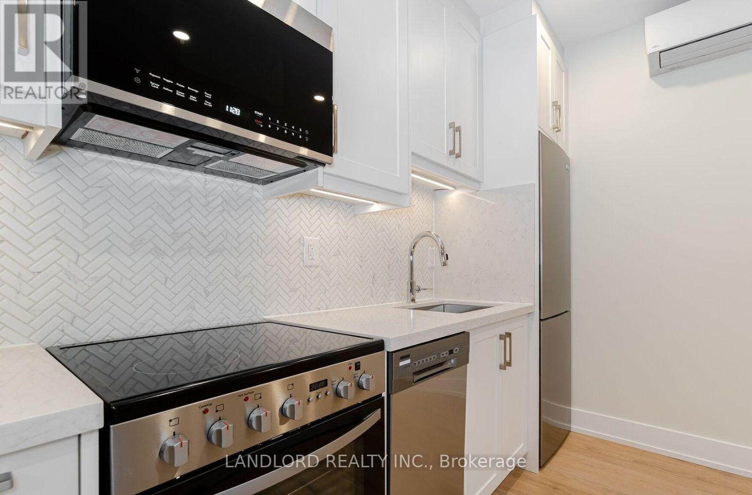 3rd Fl - 73 Dewson Street, Toronto, Ontario  M6H 1G9 - Photo 7 - C12892164