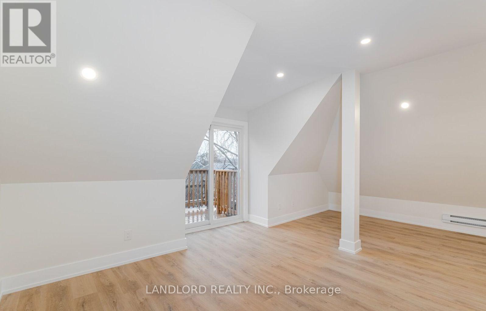 3rd Fl - 73 Dewson Street, Toronto, Ontario  M6H 1G9 - Photo 9 - C12892164