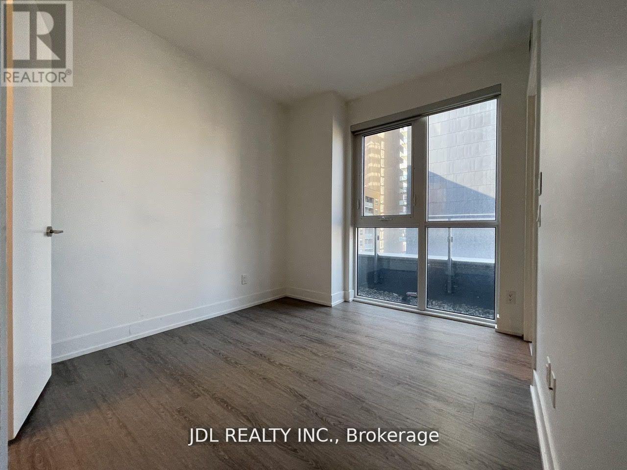 905 - 7 Grenville Street, Toronto, Ontario  M4Y 1A1 - Photo 16 - C12892186