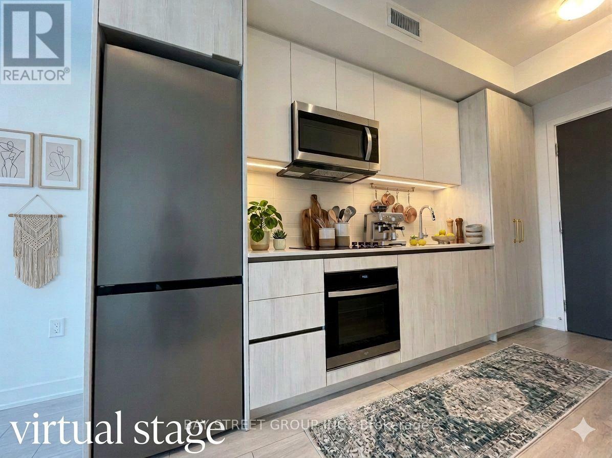 2411 - 5858 Yonge Street, Toronto, Ontario  M2M 0C6 - Photo 2 - C12892212