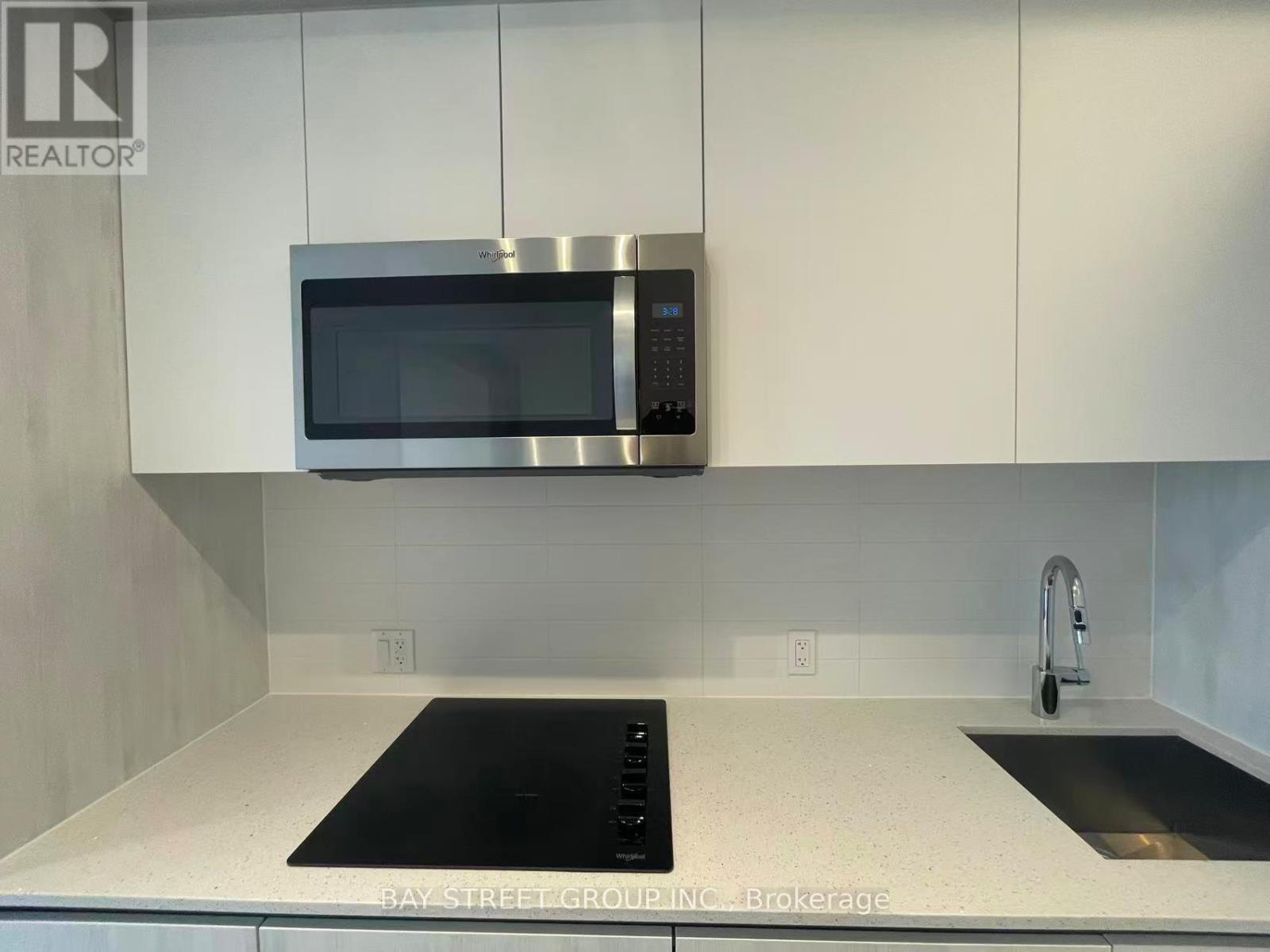 2411 - 5858 Yonge Street, Toronto, Ontario  M2M 0C6 - Photo 5 - C12892212