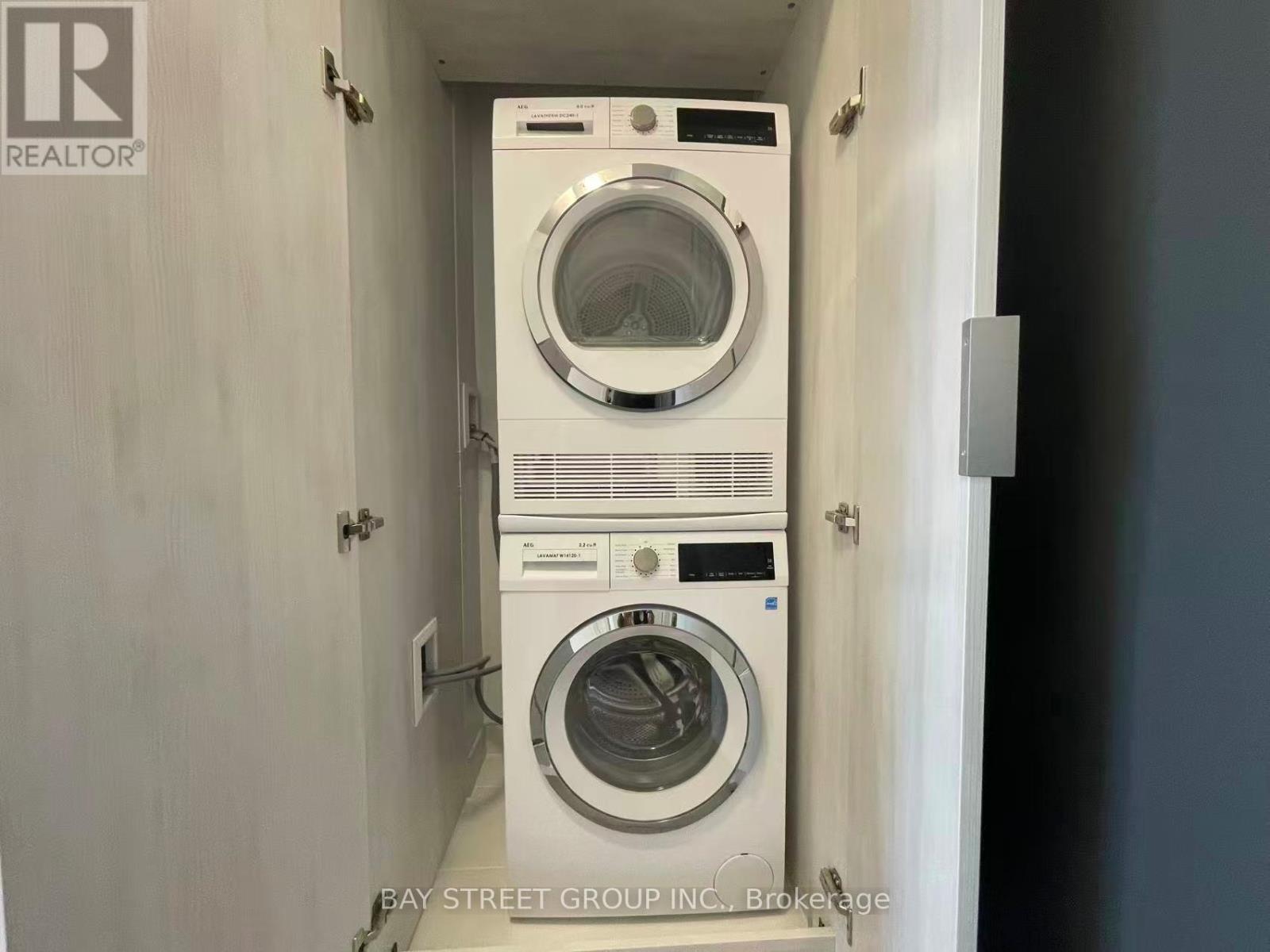 2411 - 5858 Yonge Street, Toronto, Ontario  M2M 0C6 - Photo 7 - C12892212