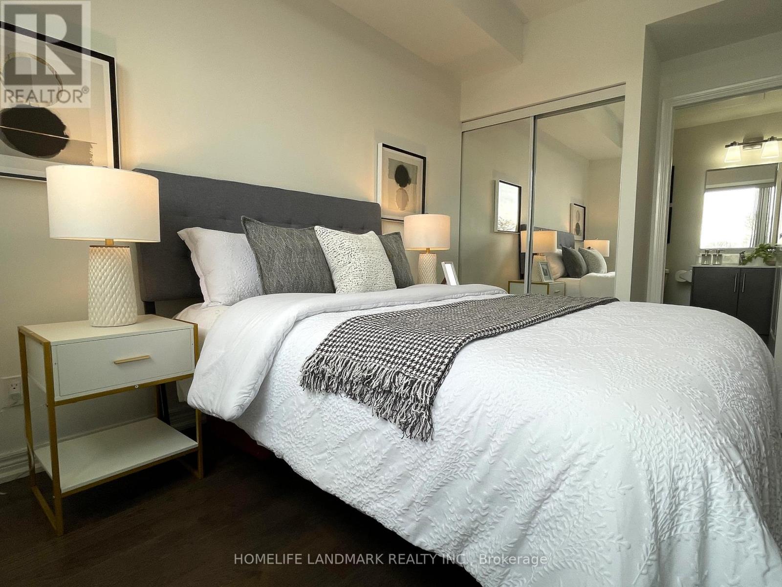 304 - 23 Glebe Road W, Toronto, Ontario  M5P 0A1 - Photo 6 - C12892244