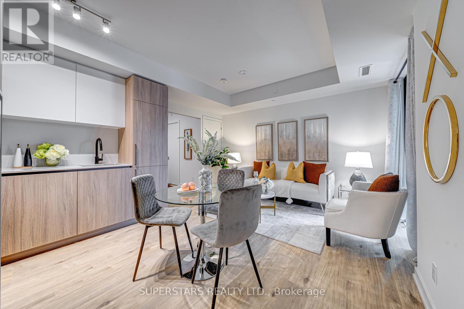 601 - 35 Parliament Street, Toronto, Ontario  M5A 0Z5 - Photo 4 - C12892256