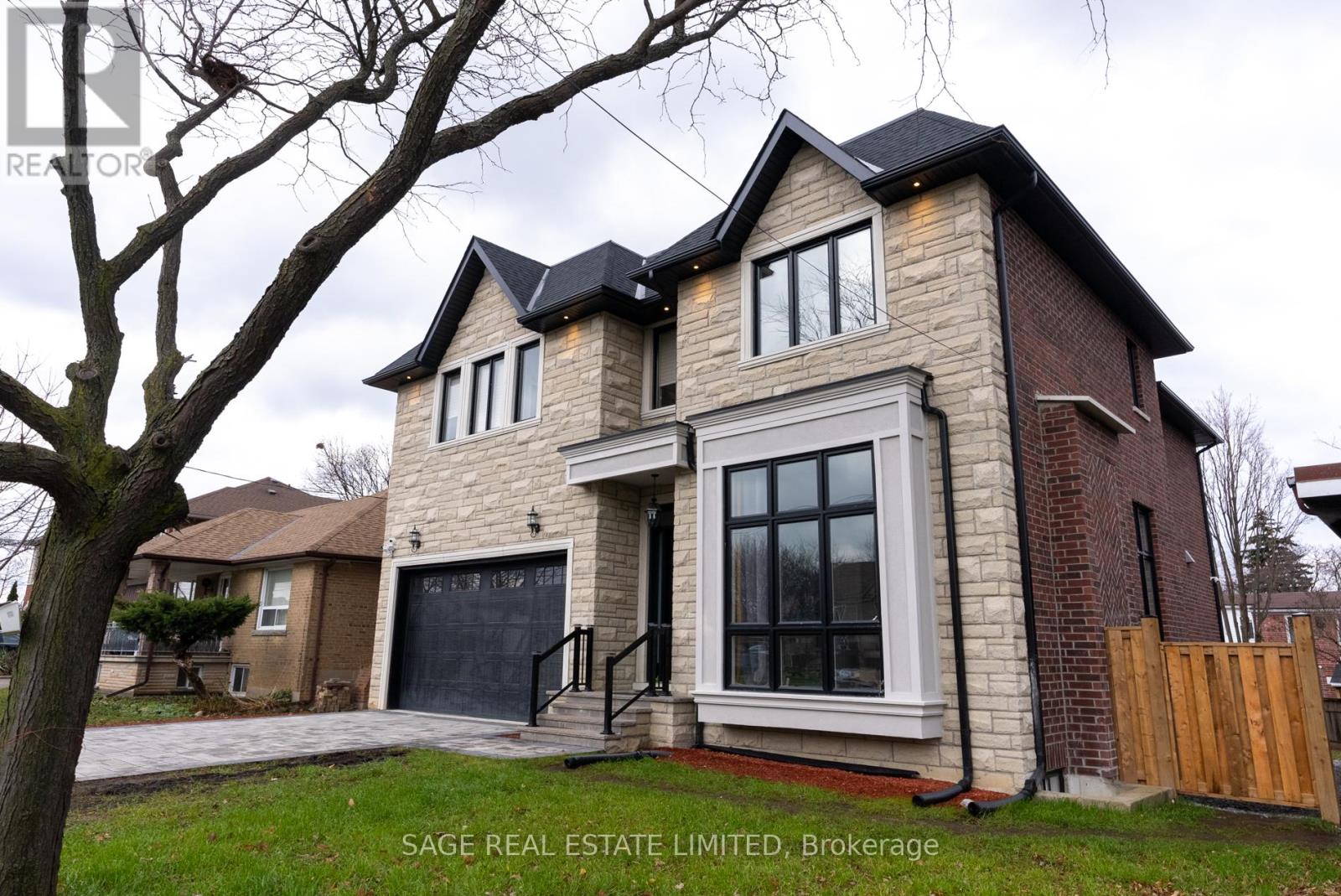 LOWER - 185 FAIRHOLME AVENUE, Toronto, Ontario