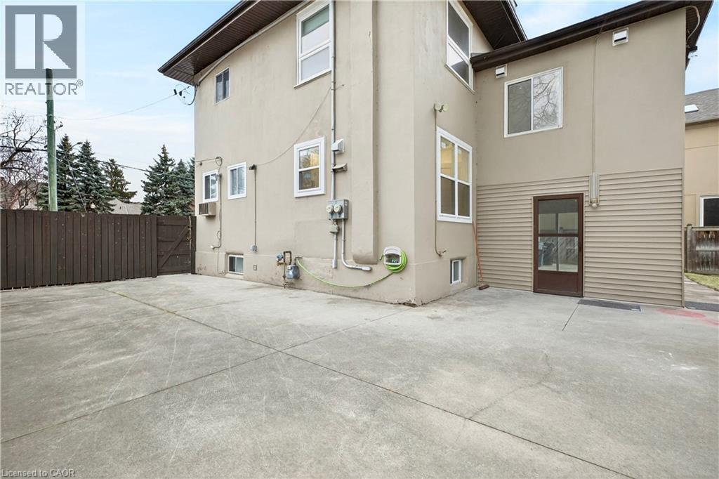 1012 North Shore Boulevard E, Burlington, Ontario  L7T 1X7 - Photo 38 - 40812437