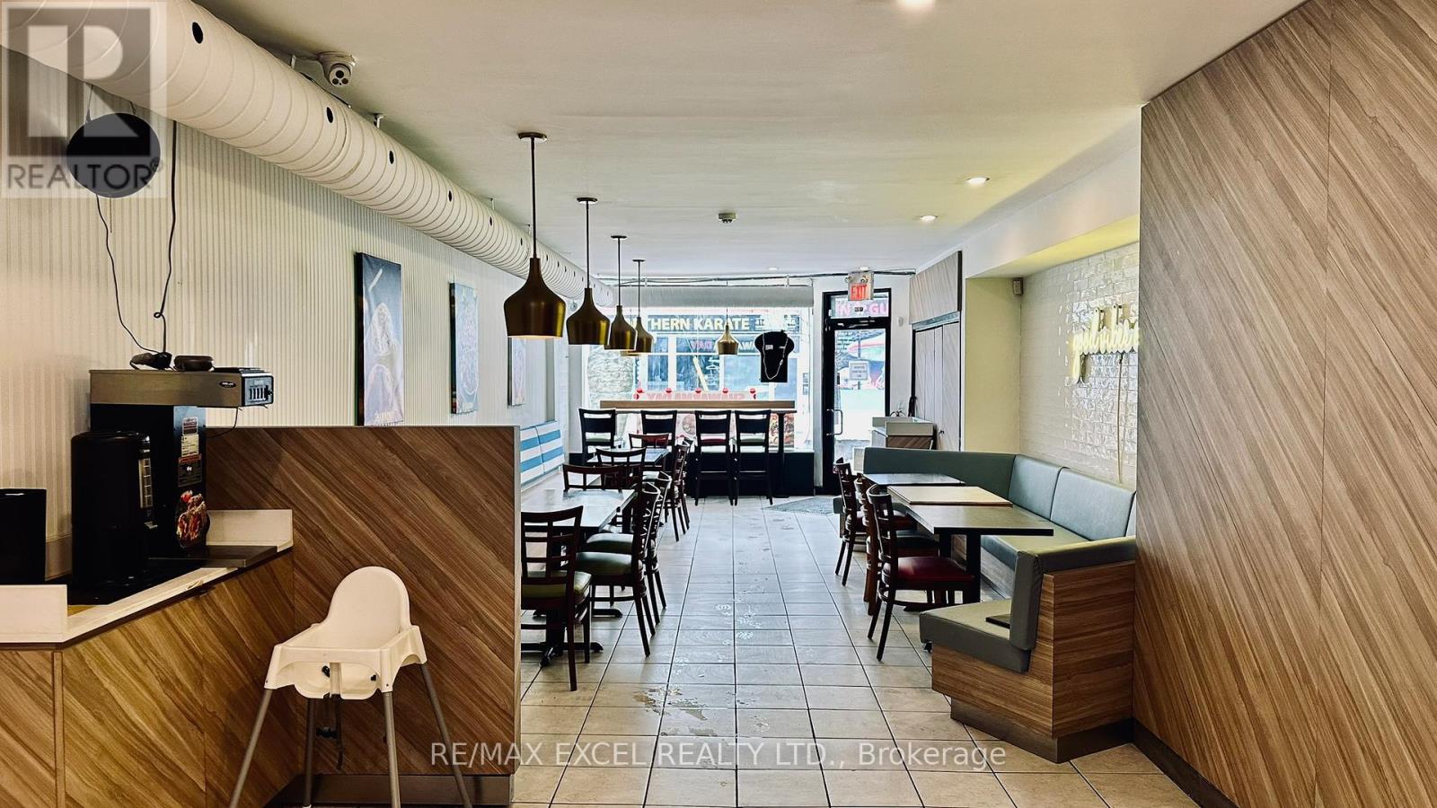 1608 Queen Street E, Toronto, Ontario  M4L 1G2 - Photo 5 - E12782370