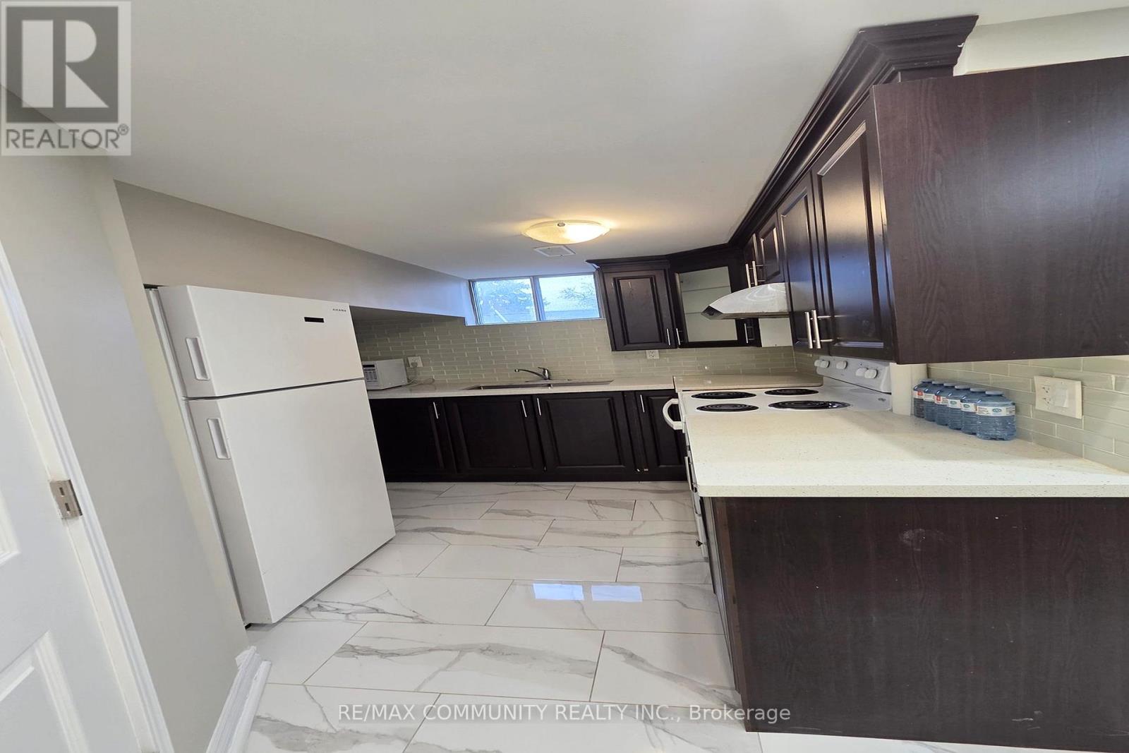 Bsmt - 315 Rossland Road W, Whitby, Ontario  L1N 3H8 - Photo 11 - E12892254