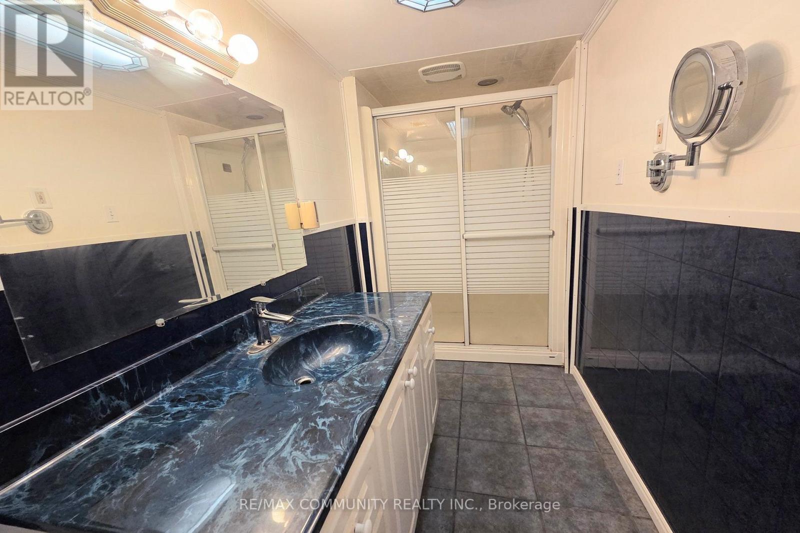 Bsmt - 315 Rossland Road W, Whitby, Ontario  L1N 3H8 - Photo 16 - E12892254