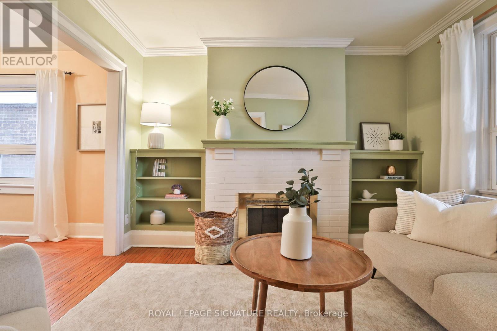 4 Earl Haig Avenue, Toronto, Ontario  M4C 1E1 - Photo 1 - E12892282