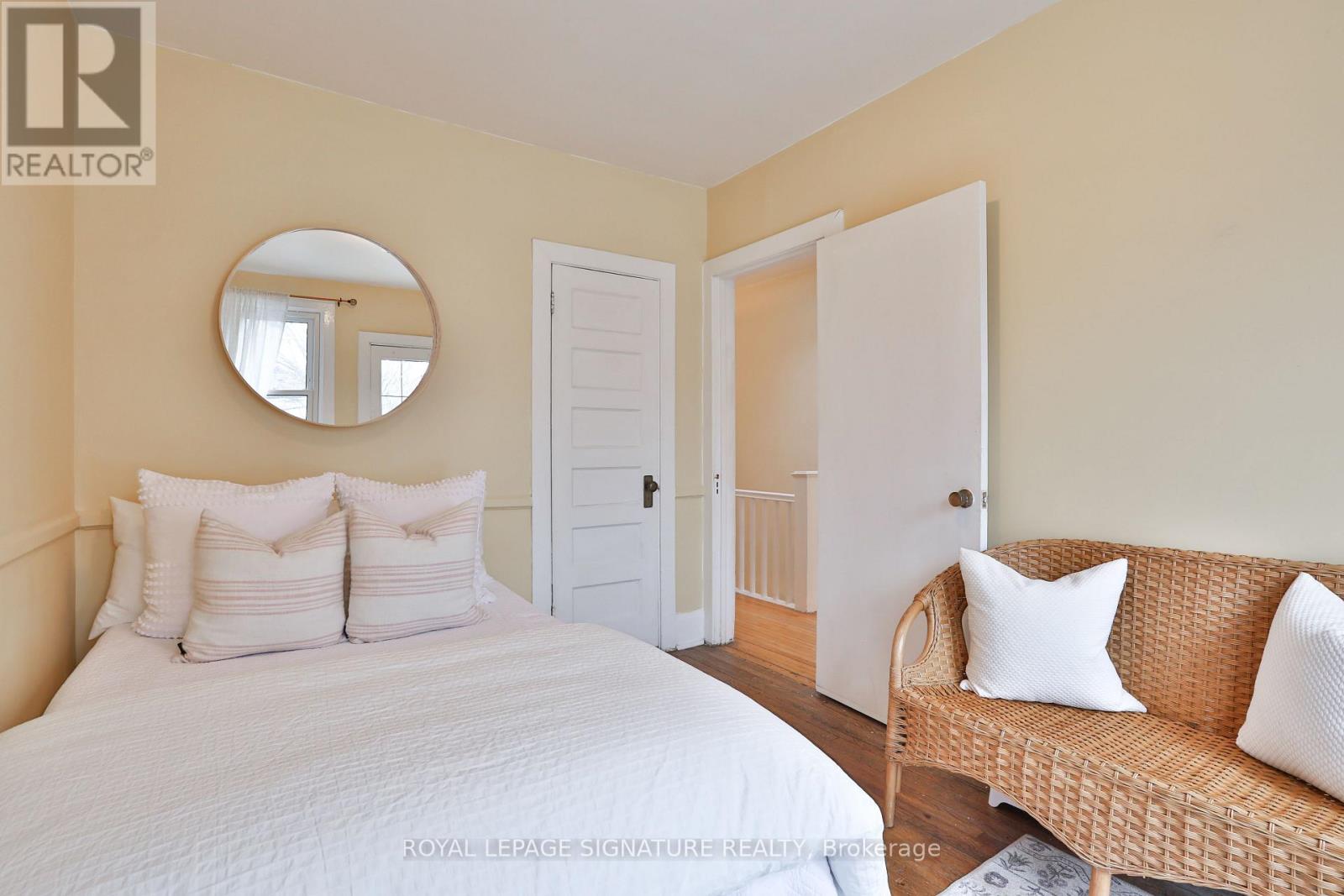 4 Earl Haig Avenue, Toronto, Ontario  M4C 1E1 - Photo 25 - E12892282