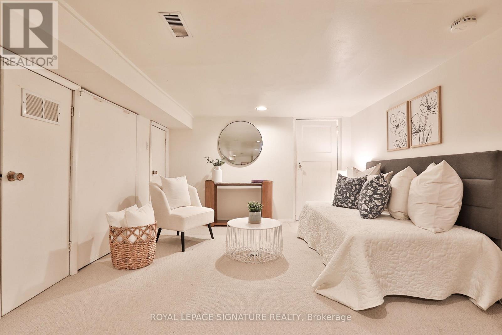 4 Earl Haig Avenue, Toronto, Ontario  M4C 1E1 - Photo 34 - E12892282