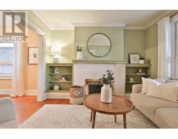 4 EARL HAIG AVENUE, Toronto, Ontario