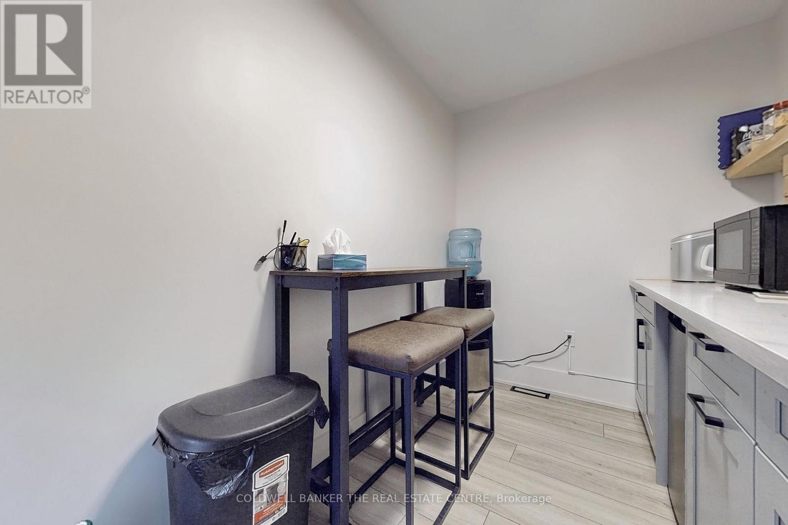 543 The Queensway S, Georgina, Ontario  L4P 2E7 - Photo 26 - N12892204