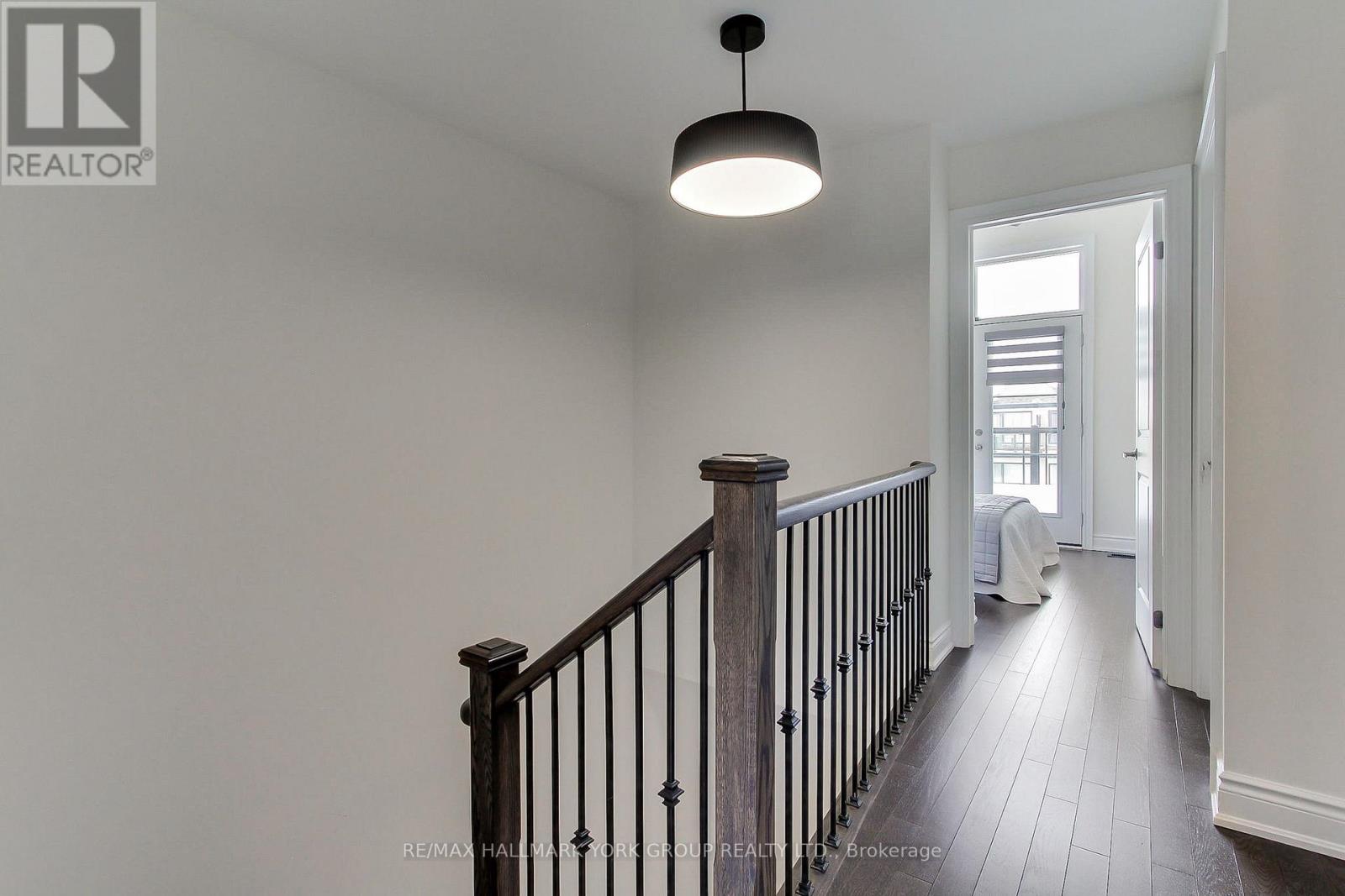 534 New England Court, Newmarket, Ontario  L3X 0M6 - Photo 28 - N12892222